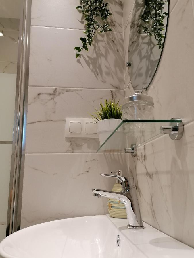 Sea Pleasure Apartment Peraía 外观 照片