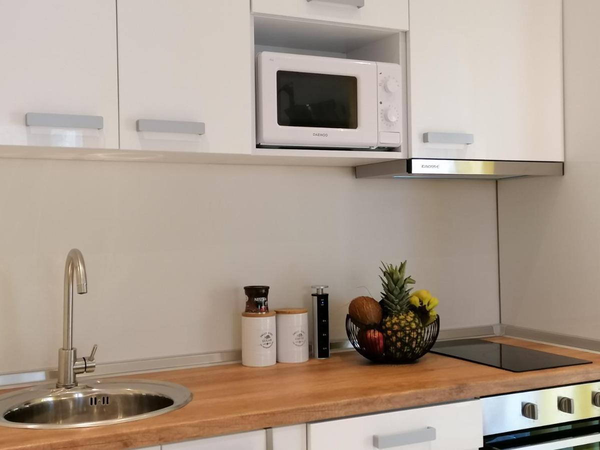 Sea Pleasure Apartment Peraía 外观 照片